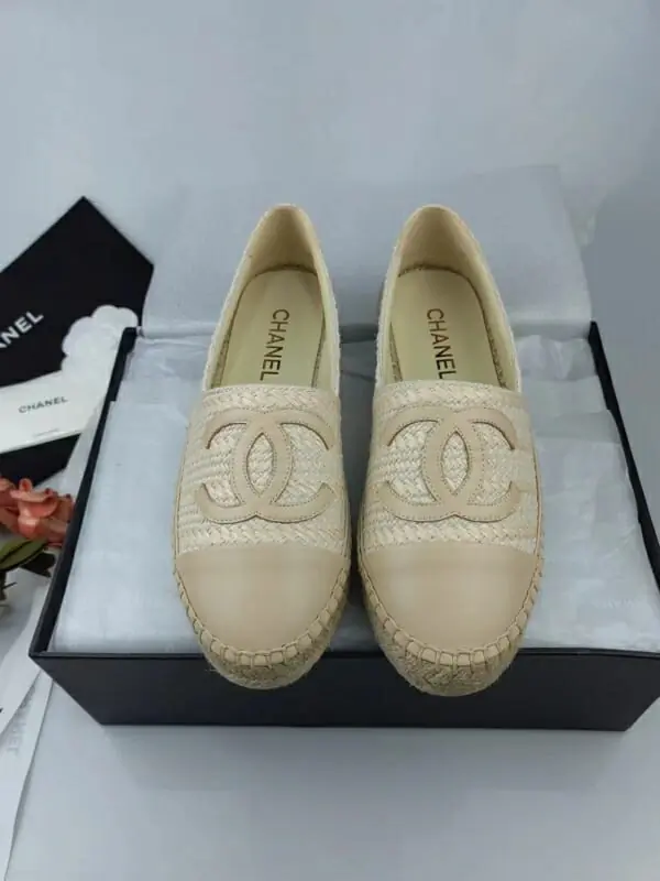 chanel flat chaussures pour femme s_12323131